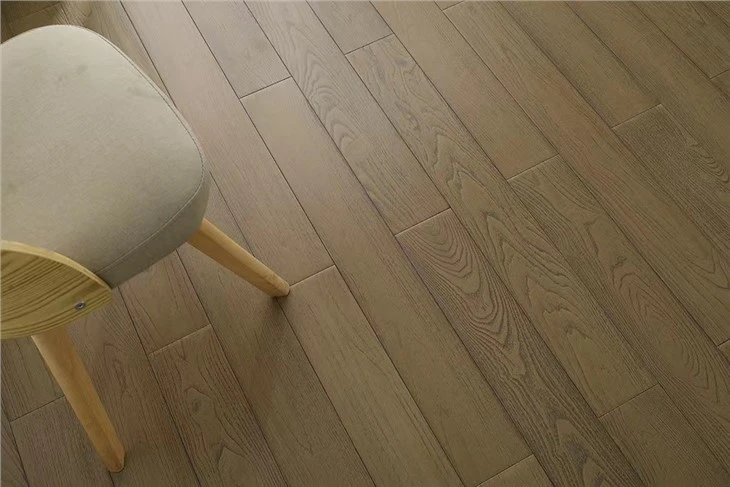 Customized Solid Dark Wood Flooring